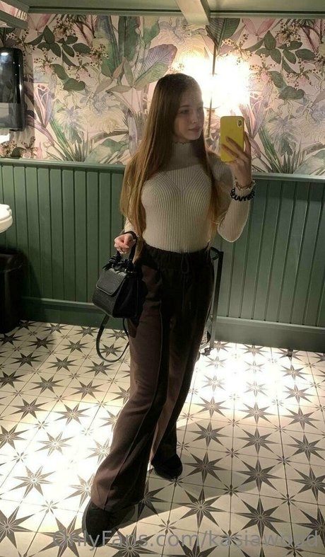 kasiawood model high quality gallery