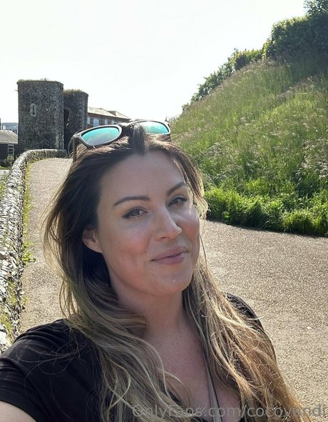 cocovandi free pornstar pics