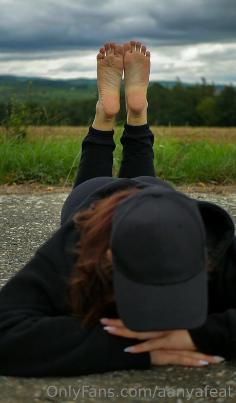 aanyafeat model nude gallery