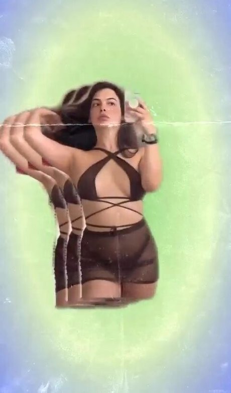 Isabella Gomez nude model gallery