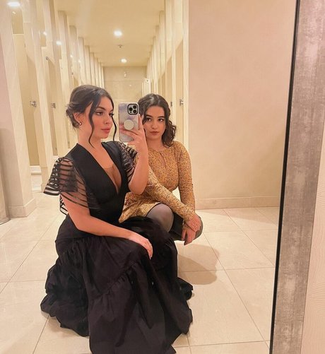 Isabella Gomez pornstar nude photos