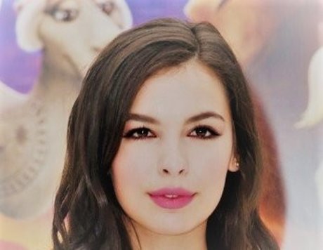 Isabella Gomez nude star image