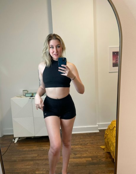 stellamuse best model photo