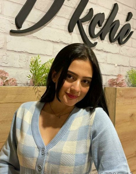 karina fernandez star images