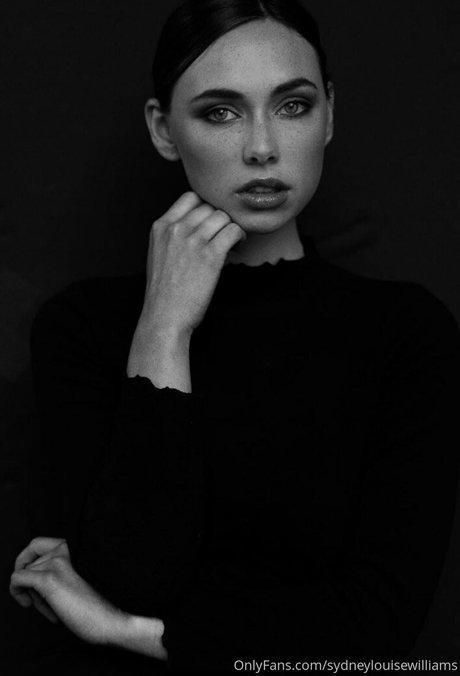 sydneylouisewilliams star photos
