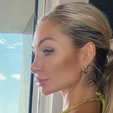 Nicusiafitxo star beautiful pictures