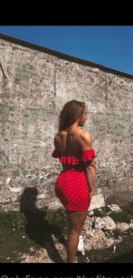 thefitnessbarbiie pretty actress images