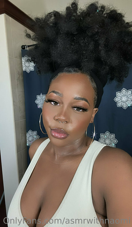 asmrwithnaomi naked star images