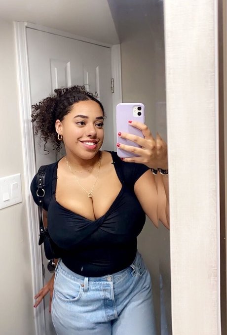 tesssabearrr adult star photos