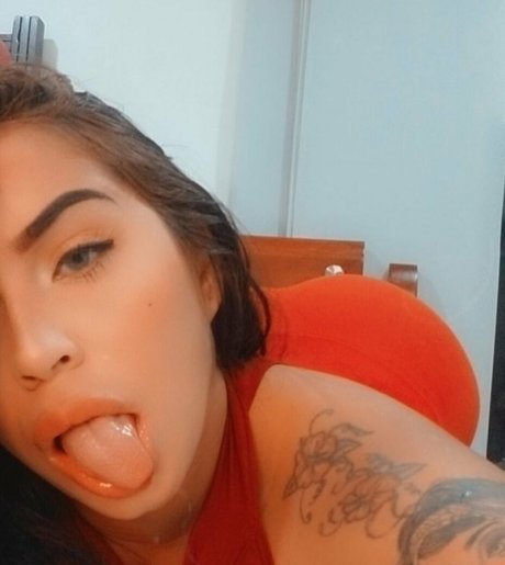 mialovely25 model xxx img