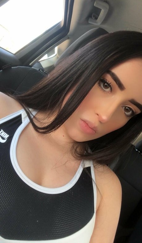 Frida Berridi pornstar pretty pictures