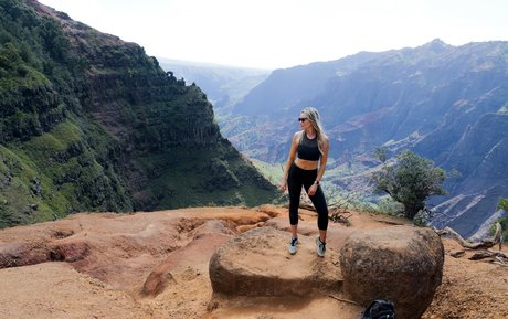 busty mom onlyfans art nude images