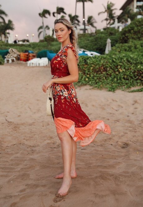 Katrina Bowden star top galleries