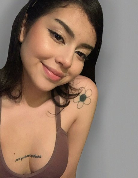 Daisyrot star nude archive