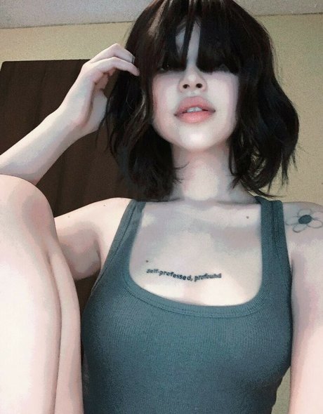 busty milf onlyfans beautiful naked img