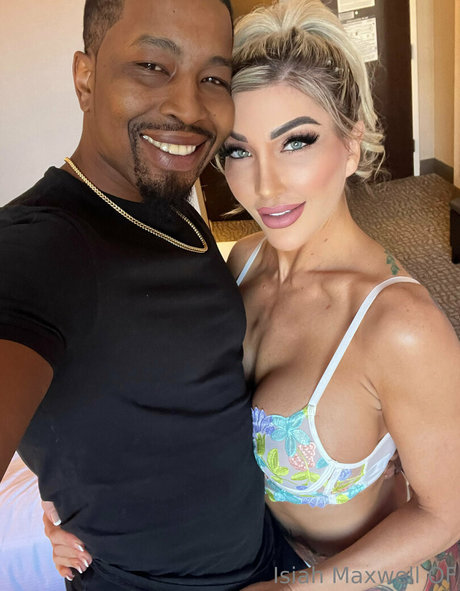 isiahmaxwell beautiful actress picture