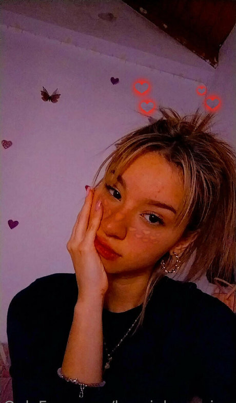 busty blonde onlyfans beautiful nude images