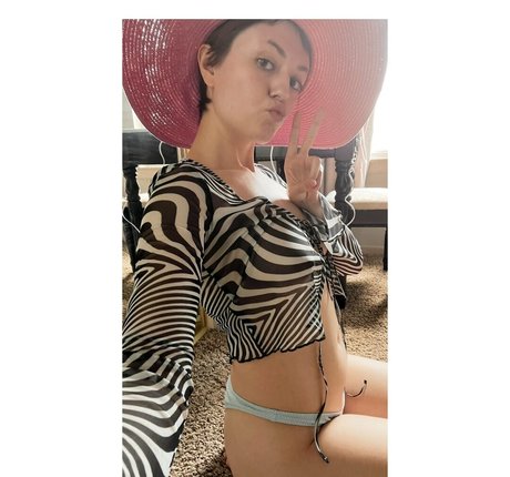 Girl On Cinema pornstar nice pictures