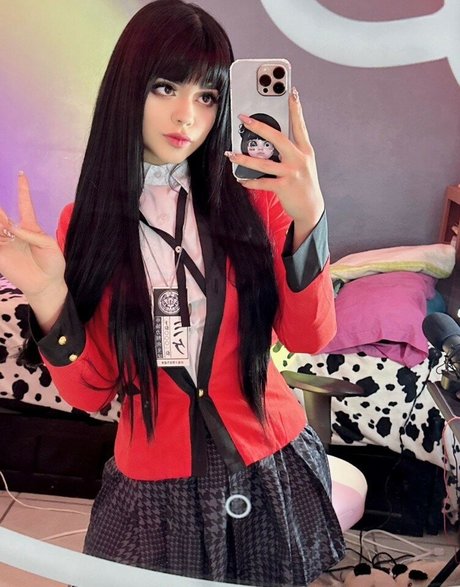 Chxrryxblossom star adult pic