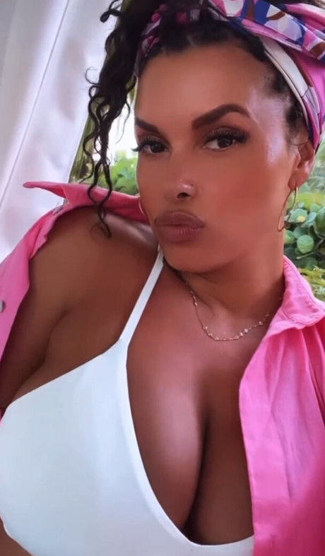 Joy Taylor nice pornstar pictures