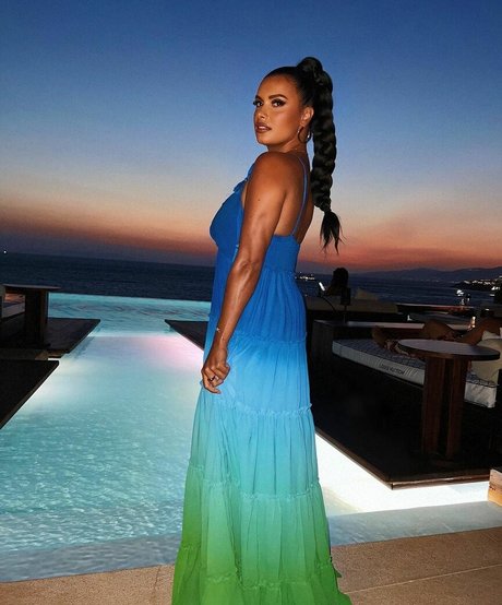 Joy Taylor high quality actress pic