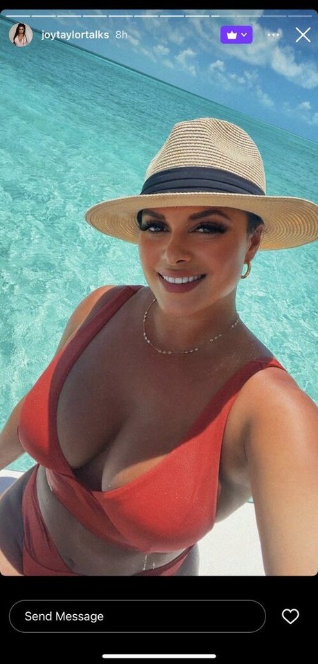 Joy Taylor beautiful actress pictures