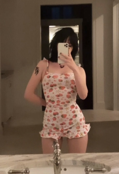 old lady onlyfans free sexy photo