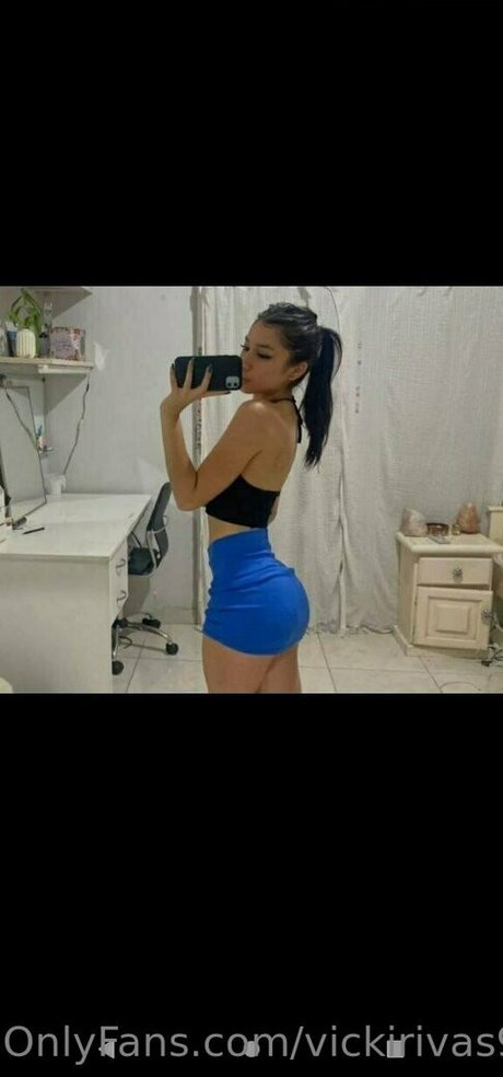 vickirivas99 nude pornstar galleries