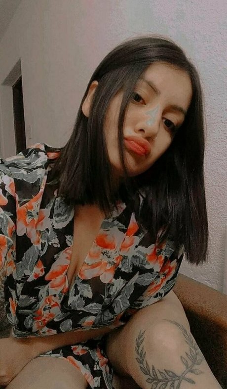 vickirivas99 erotic star pictures