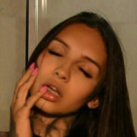 camilasernaart best actress pictures