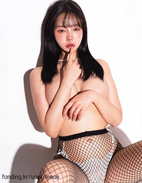 leeae__ nudes model galleries