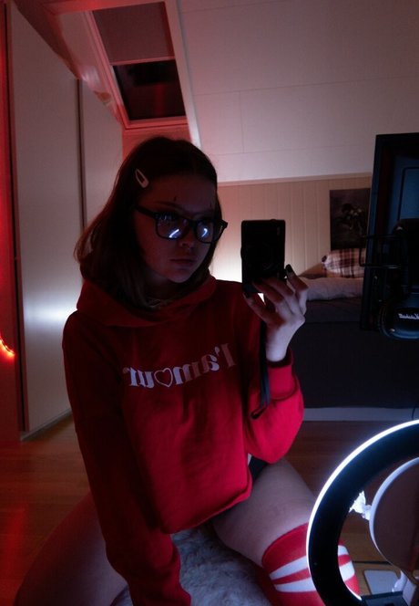 sniffyou star beautiful pictures