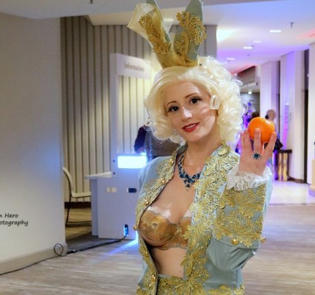 Abby DarkStar model perfect pic