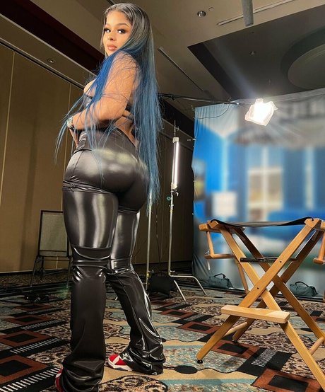 big boobs milf onlyfans art nude photos