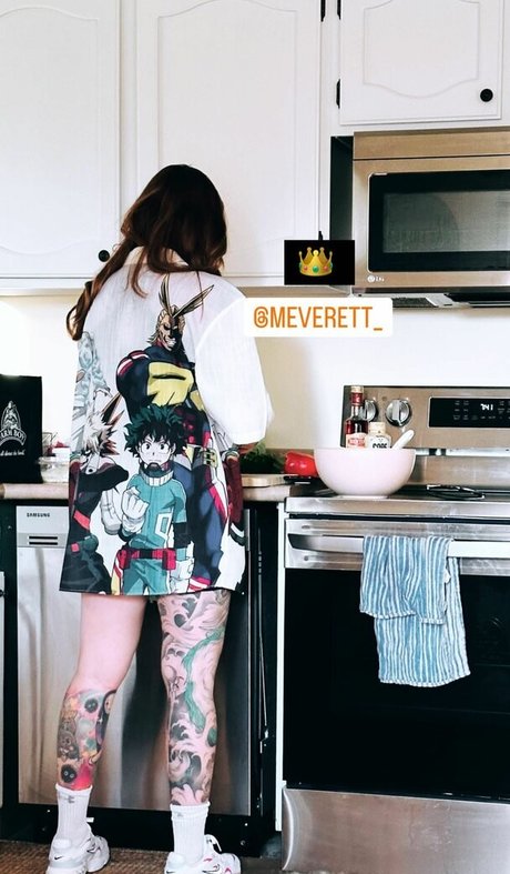 Megan Everett model naked gallery