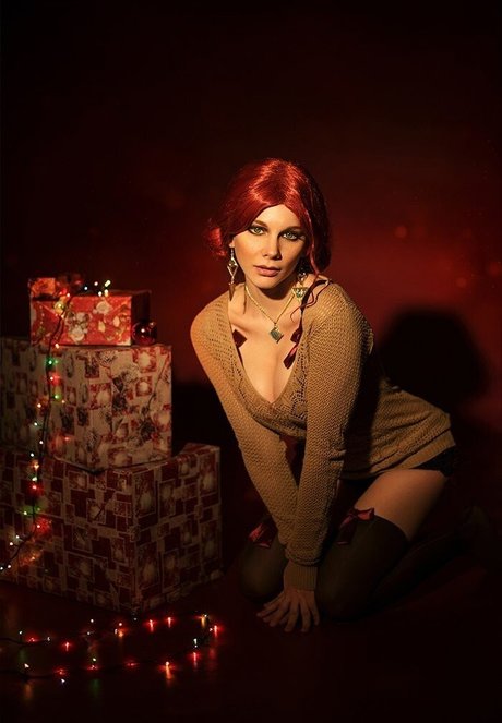 Reilin erotic actress pic