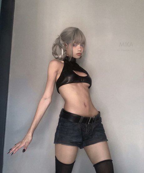 Vamp car star nudes gallery