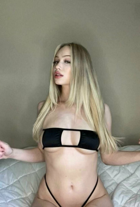 sororitycream18 star pornographic pics