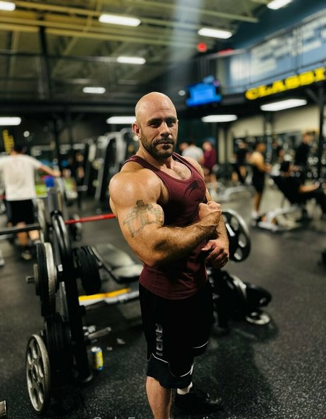 justinmetrando naked pornstar pictures