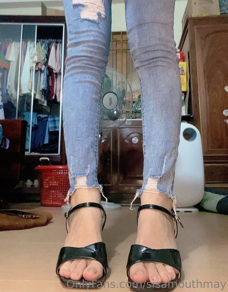 sisamouthmay sexy model gallery