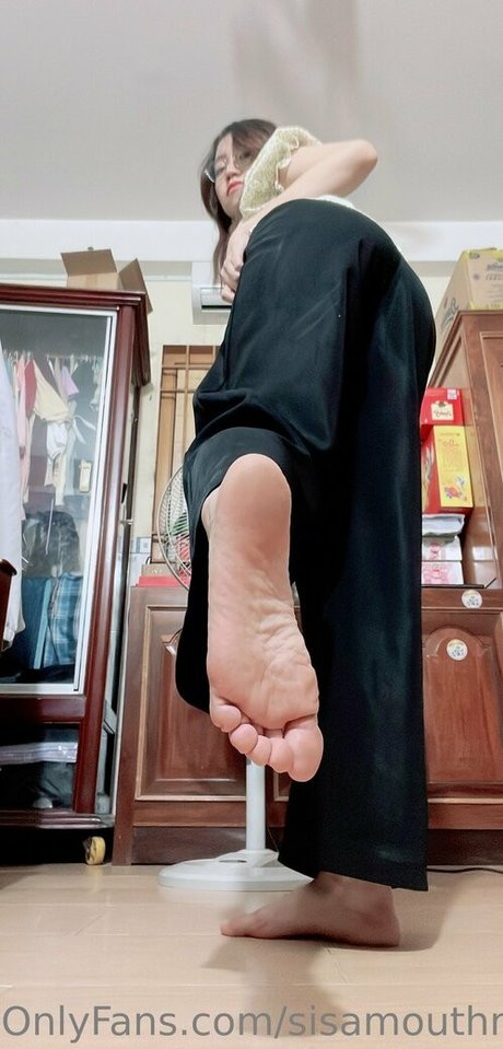 sisamouthmay model nice images