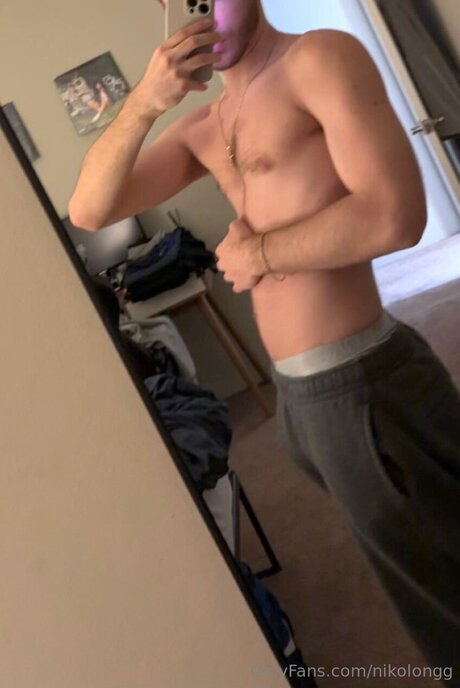 nikolongg high quality actress galleries