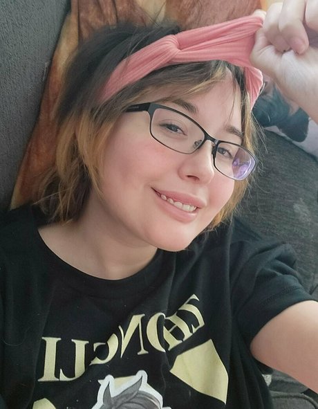 yureta2 erotic actress photos