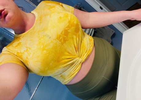 aknoxxx art model img