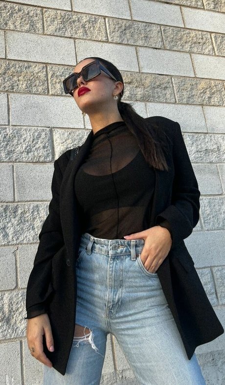 Rosario Matew top star galleries