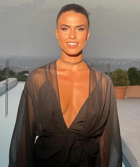 asian footjob onlyfans erotic image