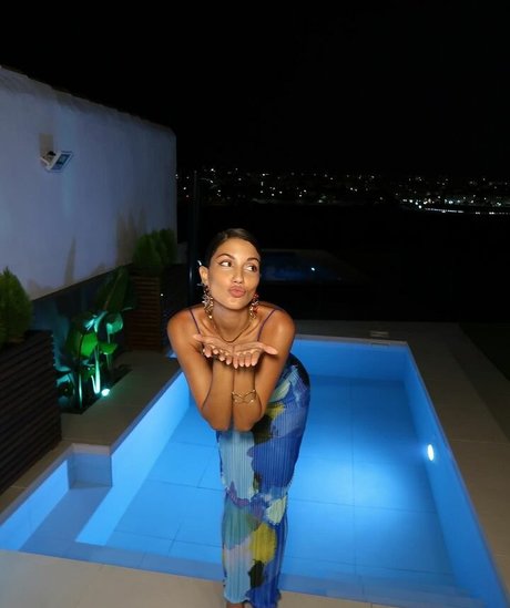 asian cheerleader onlyfans hd pics