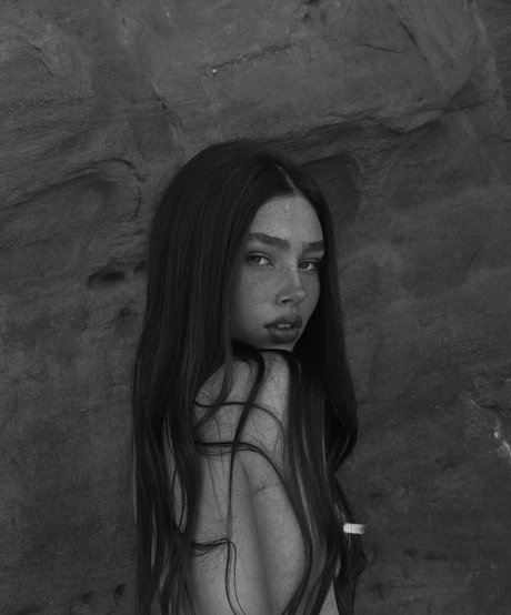 Eden Chanel model sexy pictures