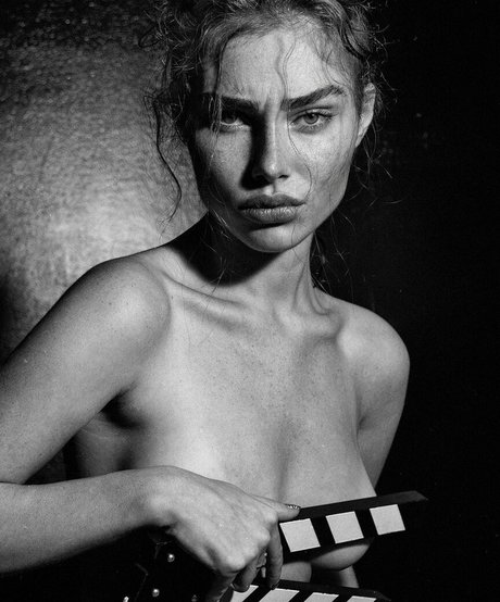 Eden Chanel high quality model picture