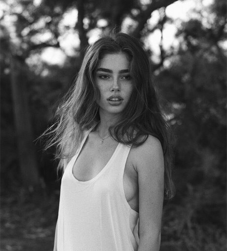 Eden Chanel model xxx archive